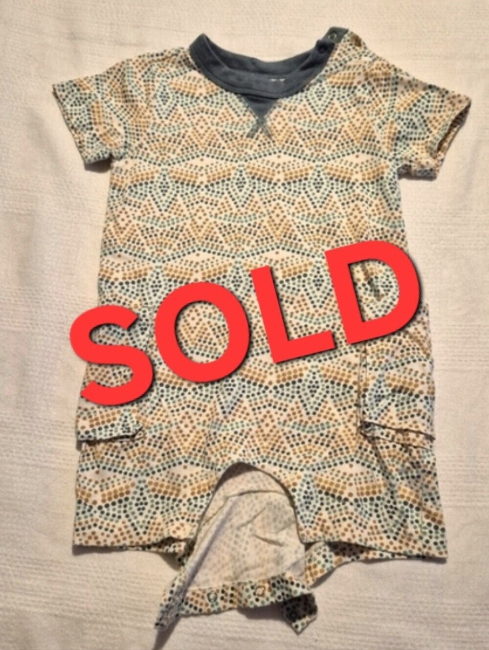Tea Collection boys size 18-24 months dot design romper VVGUC